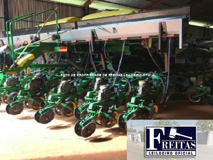 PLANTADEIRA JOHN DEERE 9670