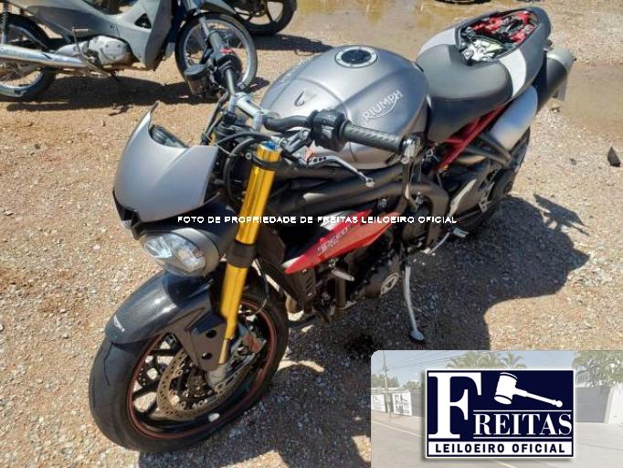 TRIUMPH SPEED TRIPLE 1050R 17/17