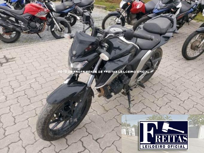 YAMAHA FZ25 FAZER 250 18/18