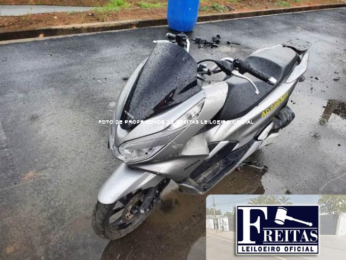 HONDA PCX 150 19/19