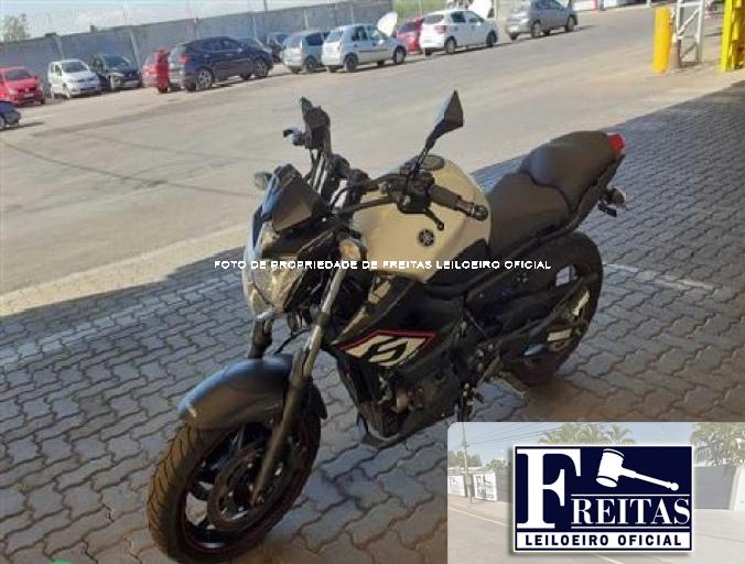 YAMAHA XJ6 N ABS 15/16