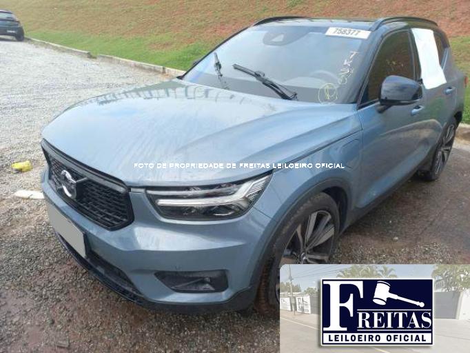 VOLVO XC40 21/22