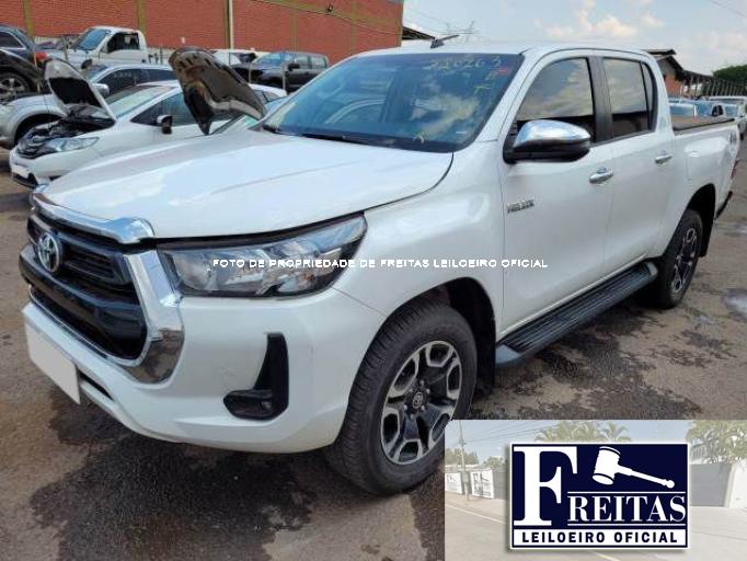 TOYOTA HILUX CD 20/20