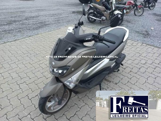 YAMAHA NMAX 160 17/17