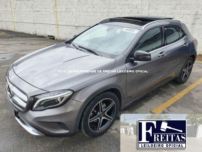 MERCEDES BENZ CLASSE GLA 200 15/15