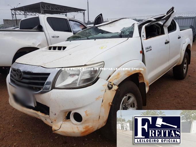 TOYOTA HILUX CD 14/15