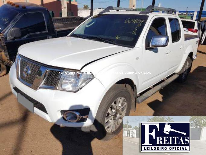 NISSAN FRONTIER CD 16/16