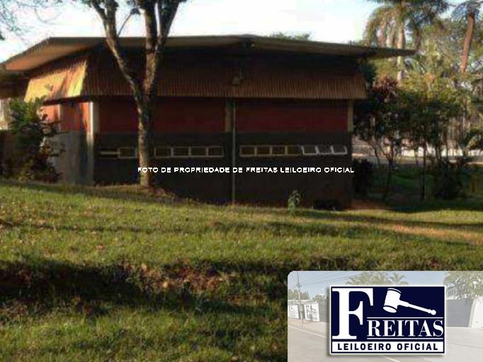 CLUBE E TERRENO 206.188 m² - GOIÂNIA - GO