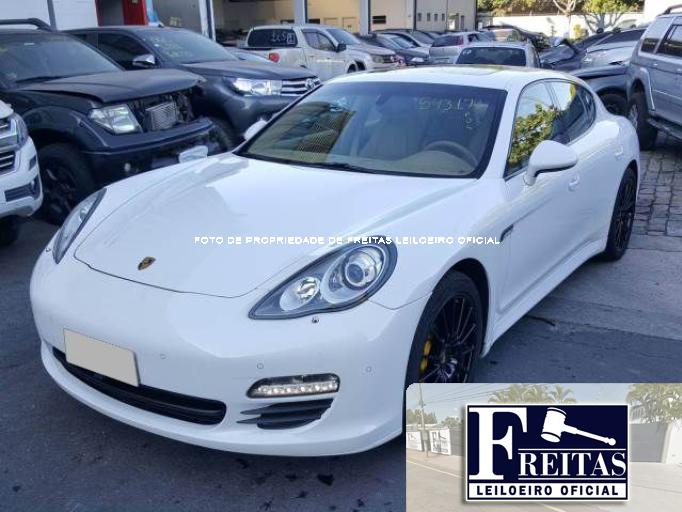 PORSCHE PANAMERA 13/13