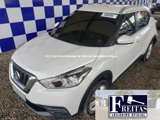 NISSAN KICKS 17/18