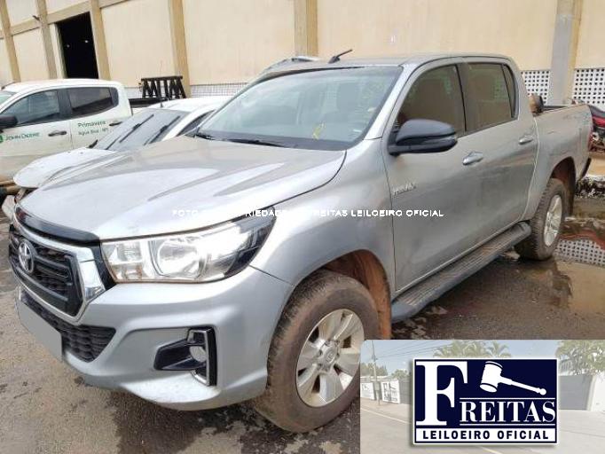 TOYOTA HILUX 20/21