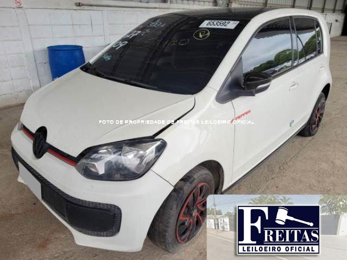 VOLKSWAGEN UP 18/18